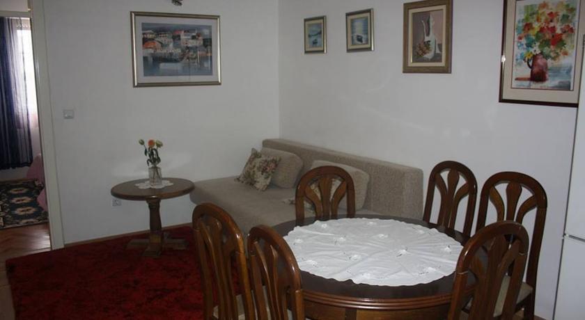 Spacious And Close To The City Center Σπλιτ Εξωτερικό φωτογραφία